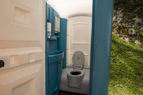 Portable Toilet Options We Offer in Notre Dame, IN
